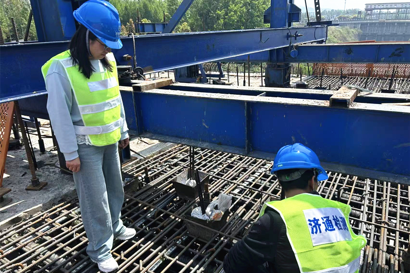 图片 1.jpg 图片 1.jpg