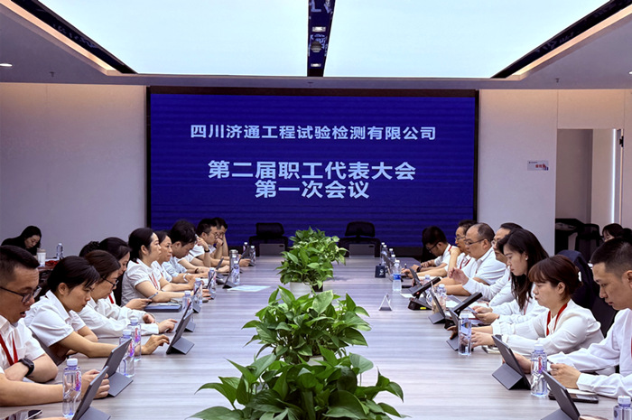 图片 1_700.jpg 图片 1_700.jpg